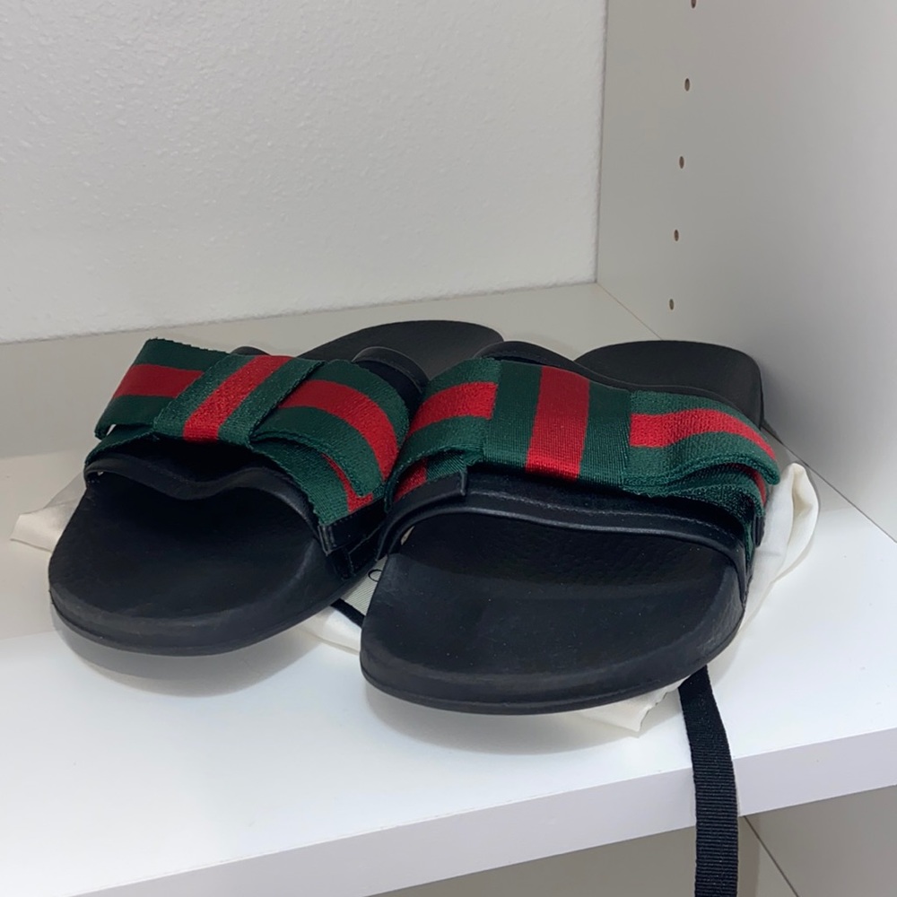 Bow slides